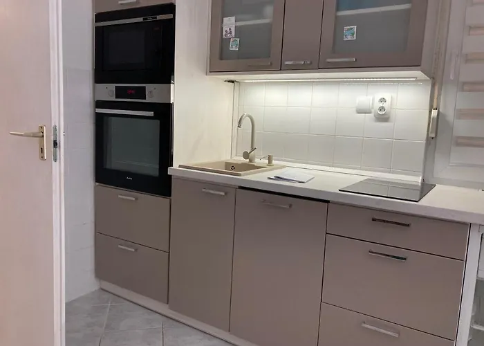 Siraly Apartman